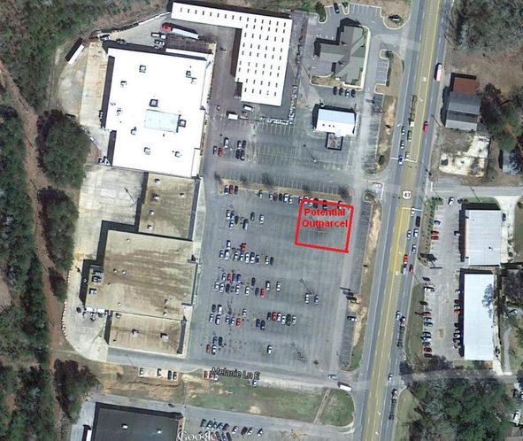 Thomasville Plaza Shopping Ctr: 33151 Highway 43, Thomasville, AL 36784